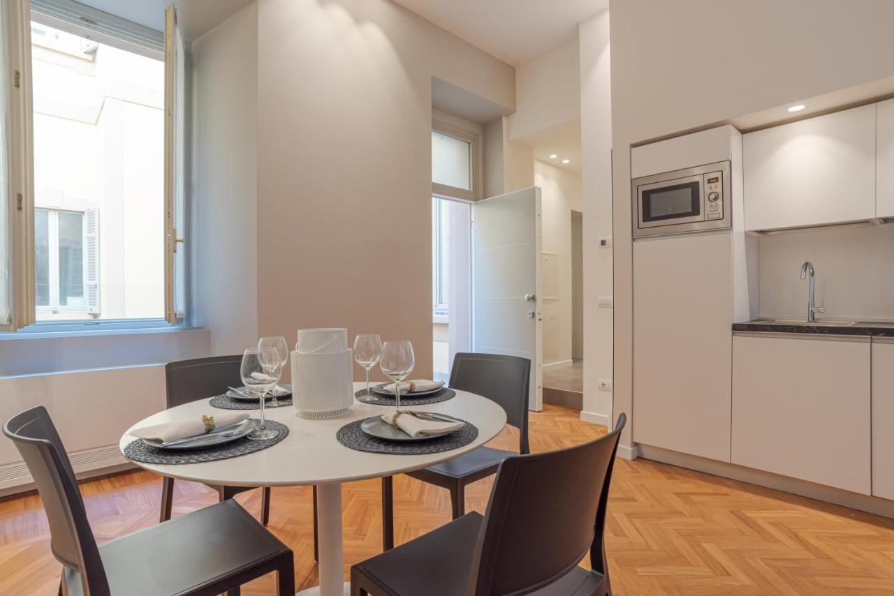Suite Del Vescovo - By MyhomeinCôme Extérieur photo